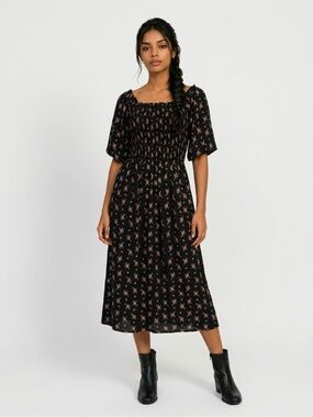 Topshop Black Floral Smocked Midi Dress Women’s Puff Sleeve Cottagecore, Sz 4